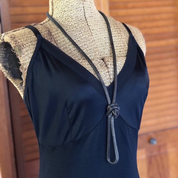 Long Gunmetal Silver Knotted Gatsby Necklace - Picture 2 of 9